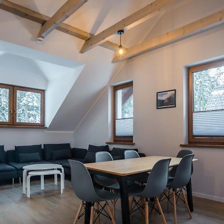 Aston -Domek Przy Lesie, Przestronny, Apartamenty 卡尔帕奇 外观 照片